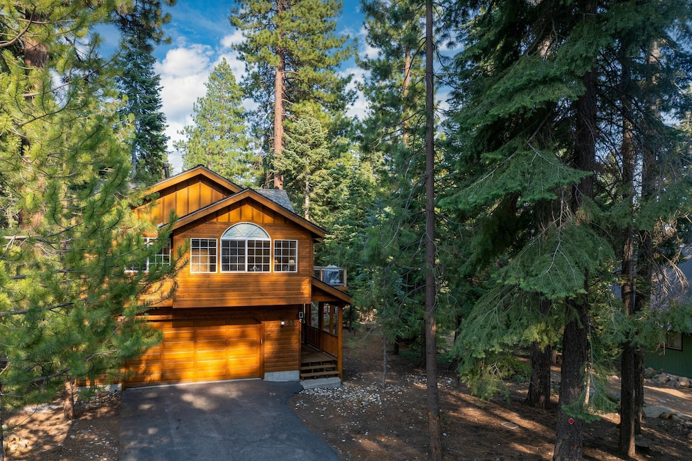 Tahoe Vista by Avantstay Central Location Patio
