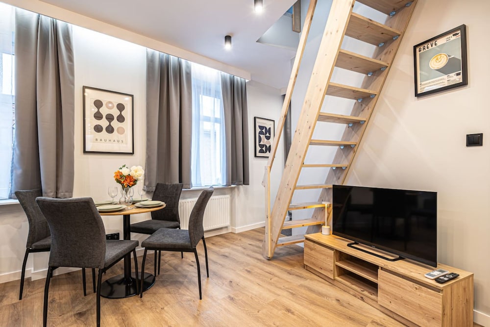 Family Loft With Mezzanine Old Town