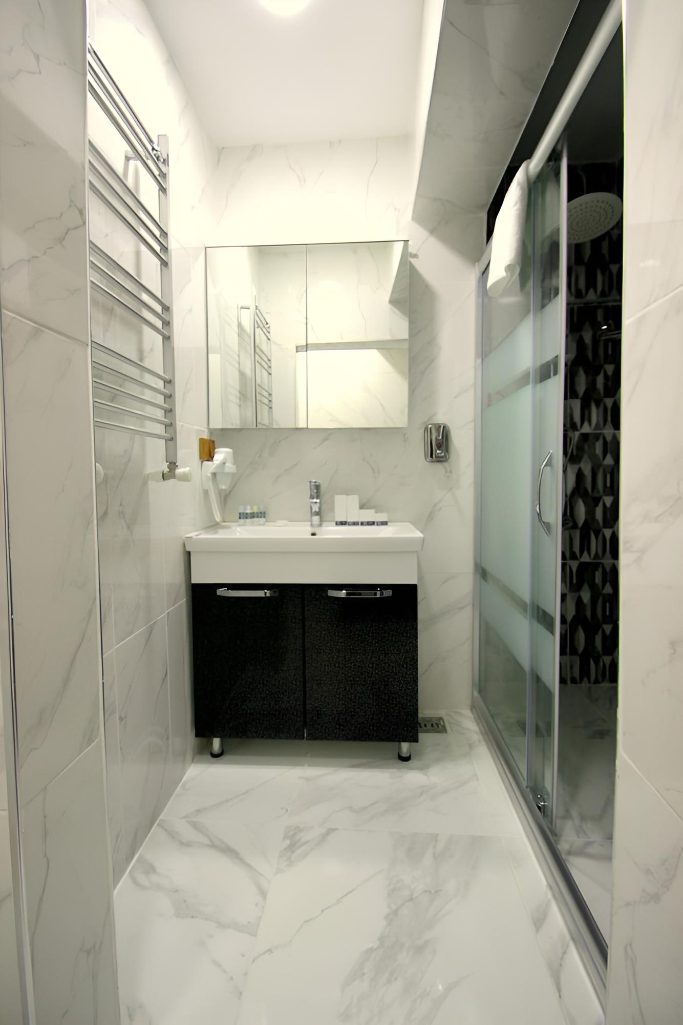 Avrasya Queen Hotel
