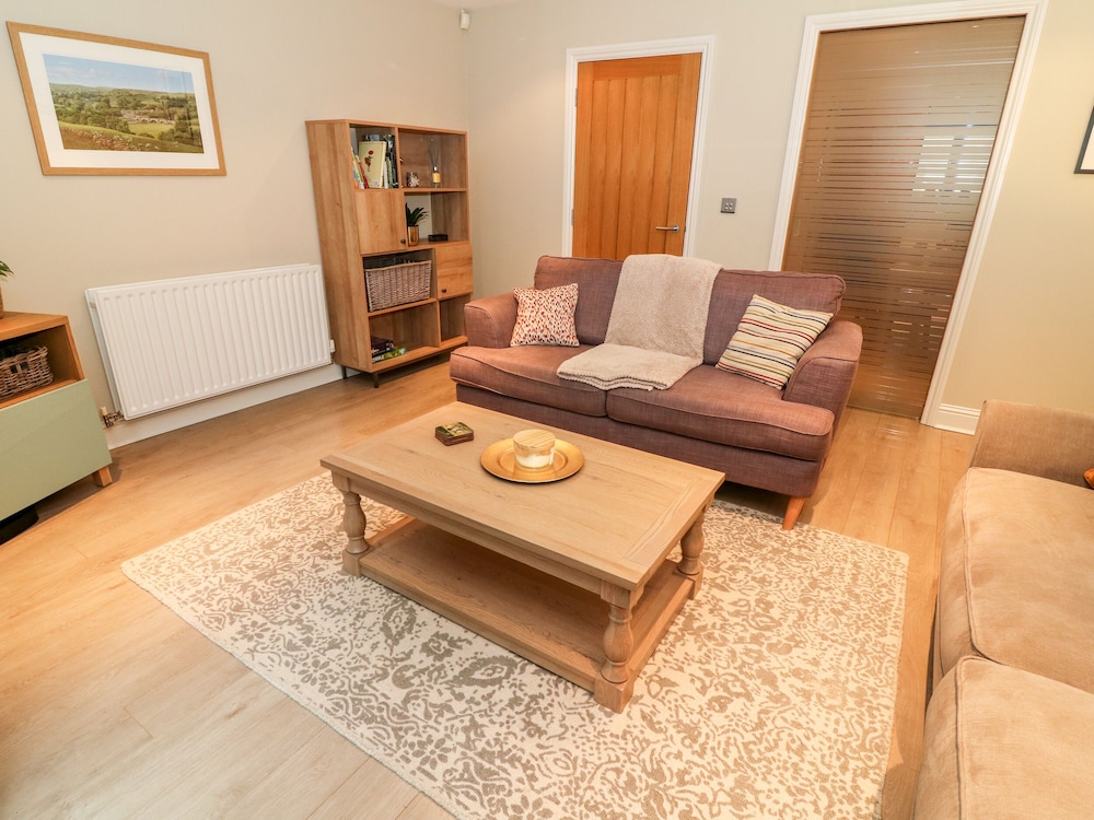 15 Tannery Lane