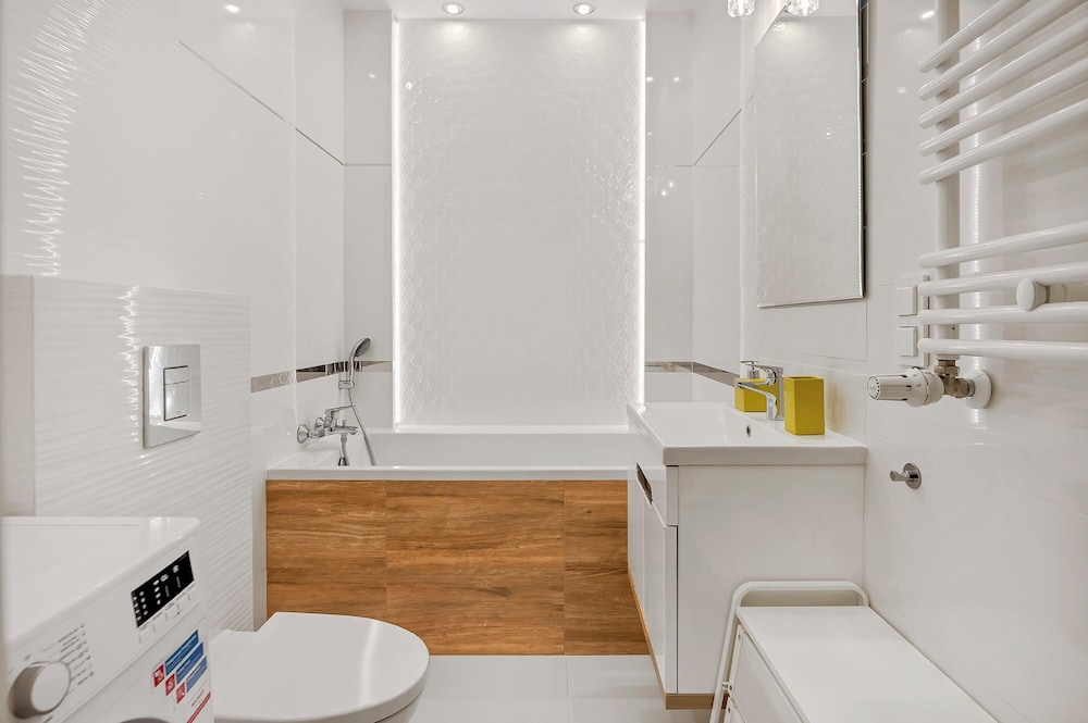 Lumina stylish apart with balcony view 5