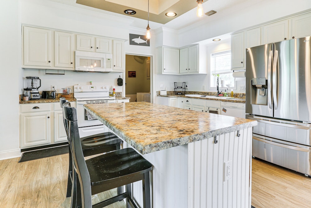 Remote-work Friendly: Lehigh Acres Family Home