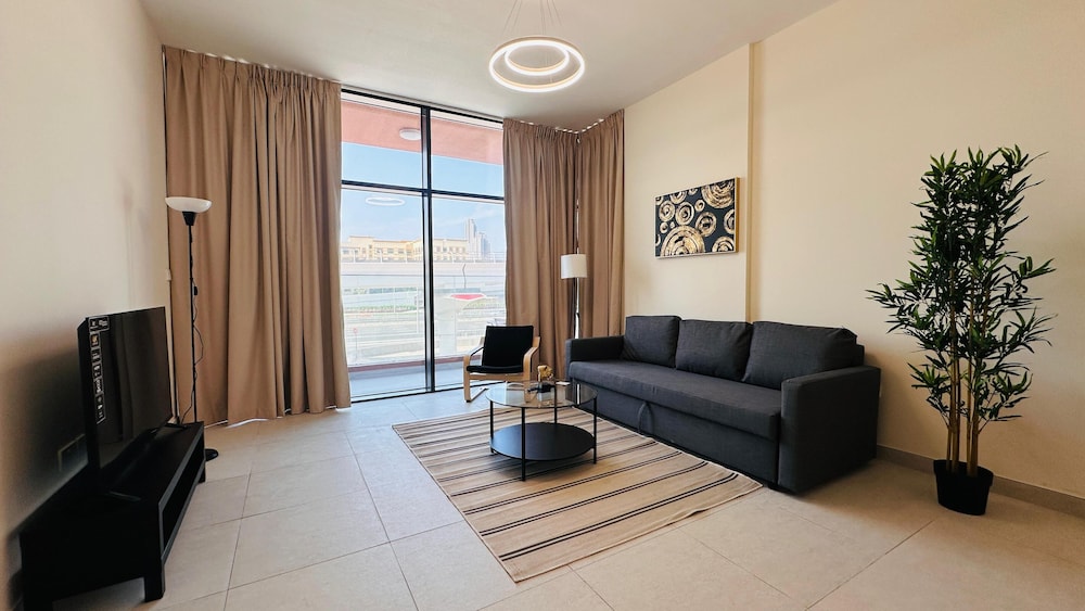 Dancenter Retreat Sheikh Zayed Road