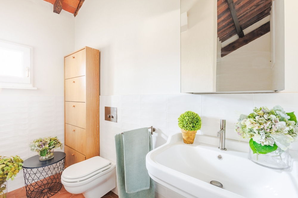 Lunav House in Lucca