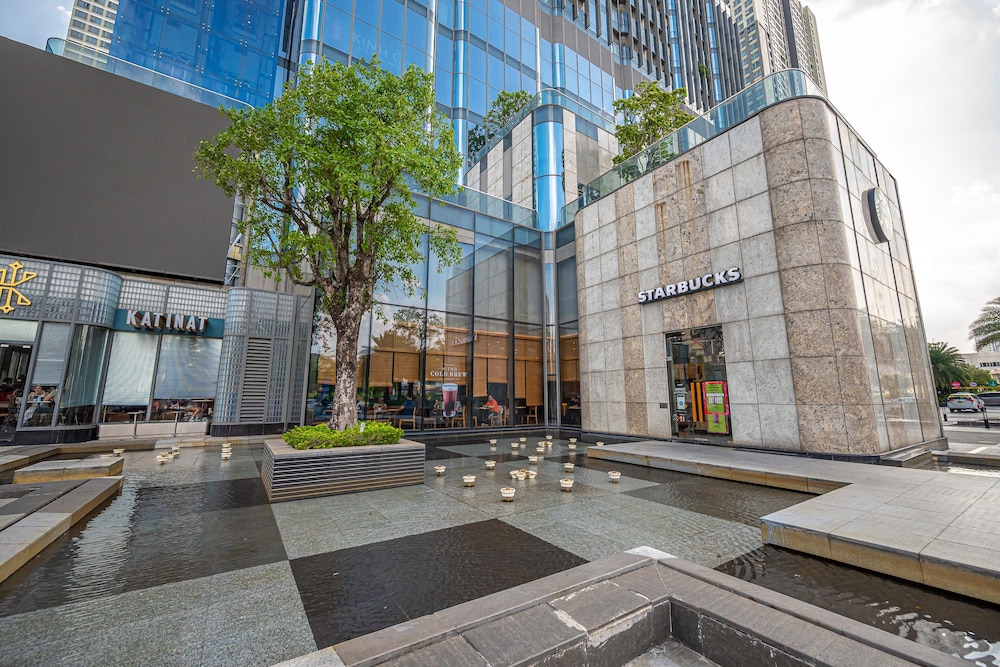 The Celavie Serviced Apartment Landmark