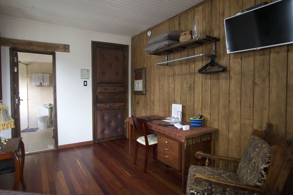 Bogota Bed and Breakfast Inn