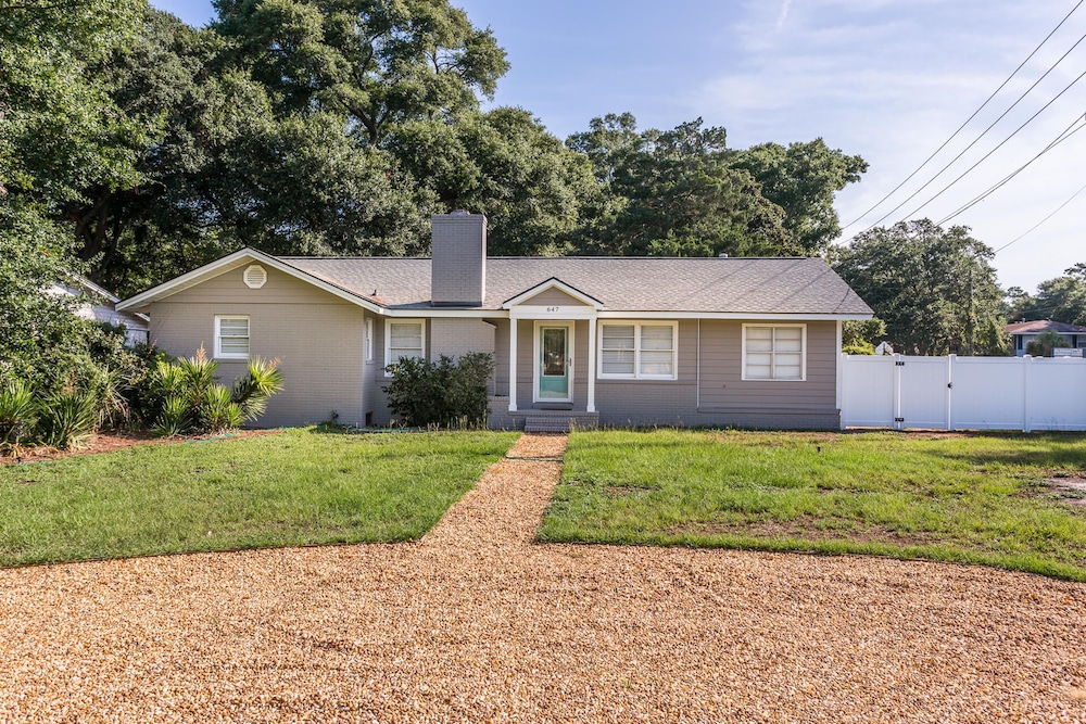 St Simons Island Vacations - 647 Demere Way by Hodnett Cooper - Property Image 1