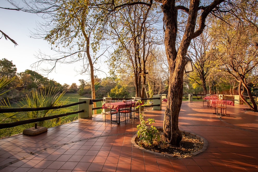 Maramba River Lodge
