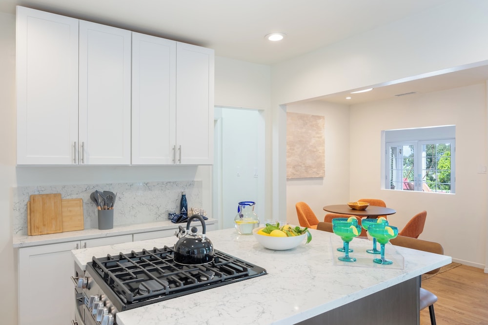 A-lister by Avantstay Hollywood Hills Luxe Group Escape w/ Pool