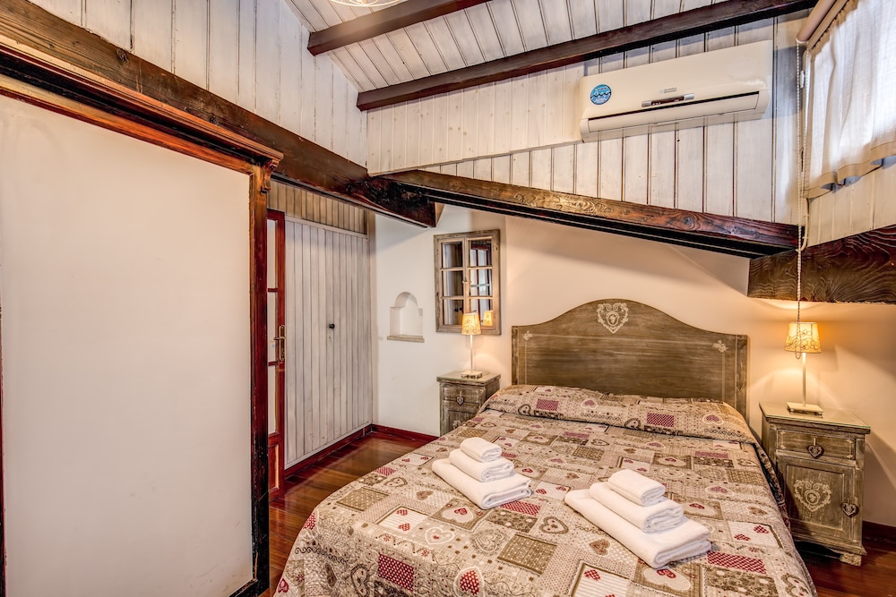 The House In Trastevere