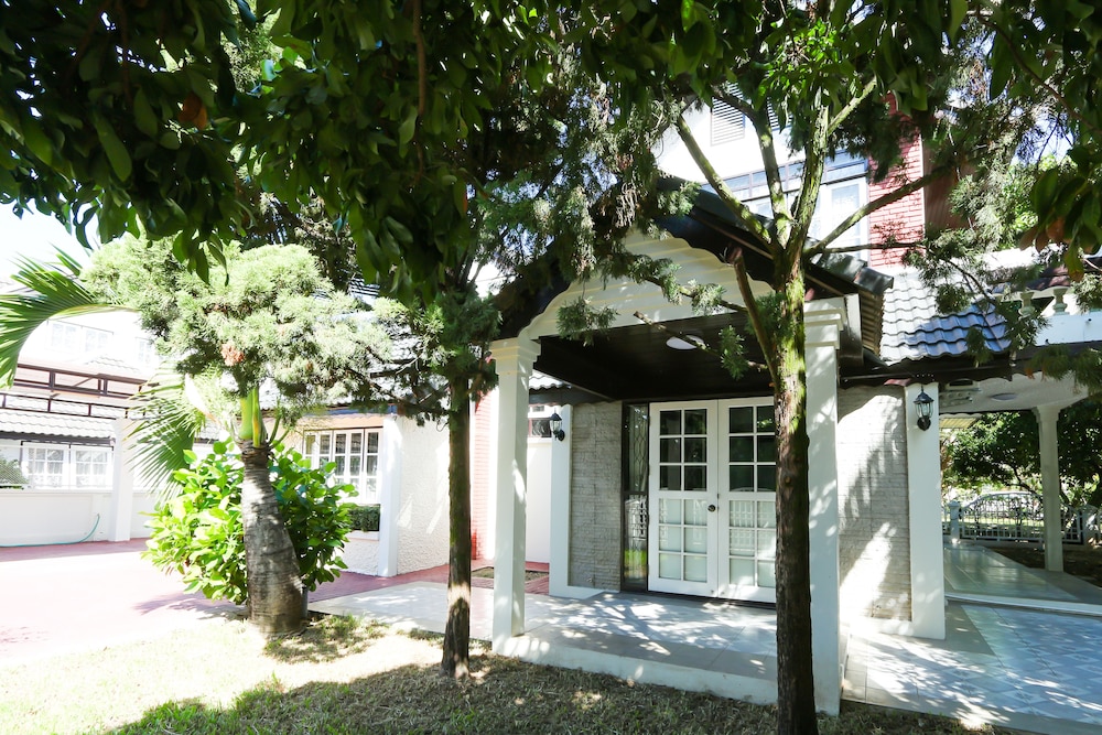 Villa de Nimman