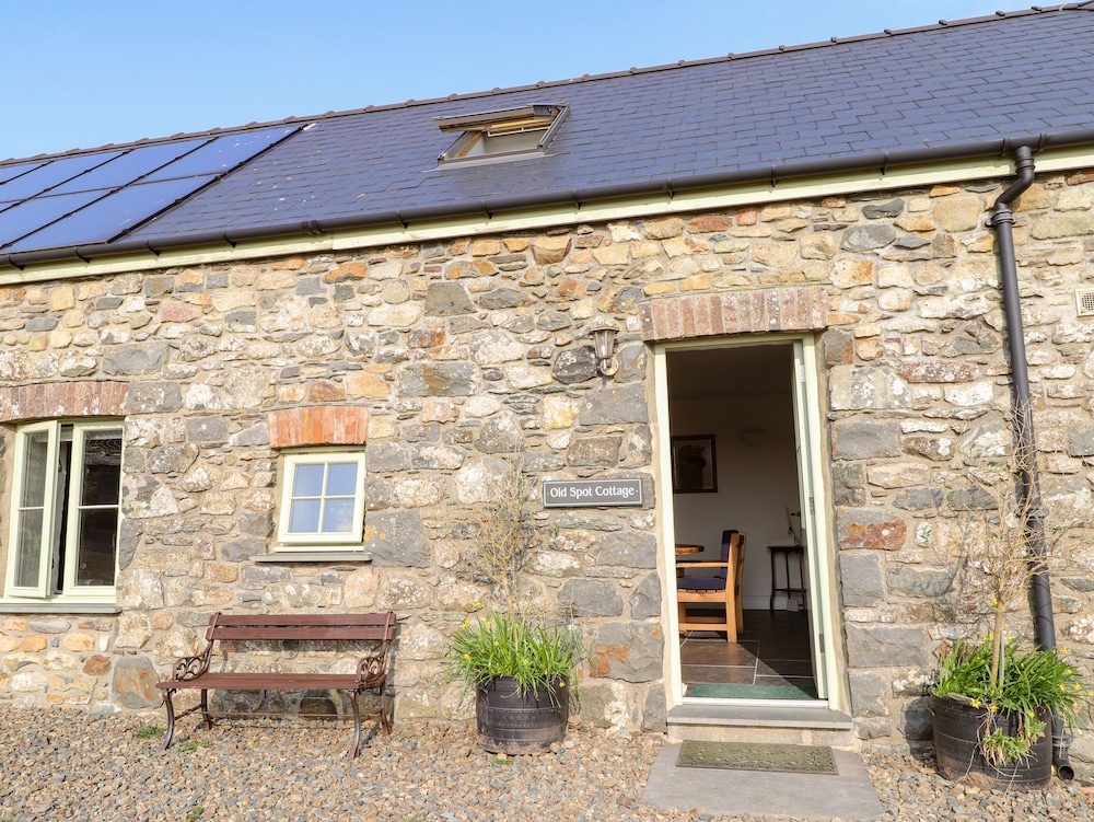 Old Spot Cottage