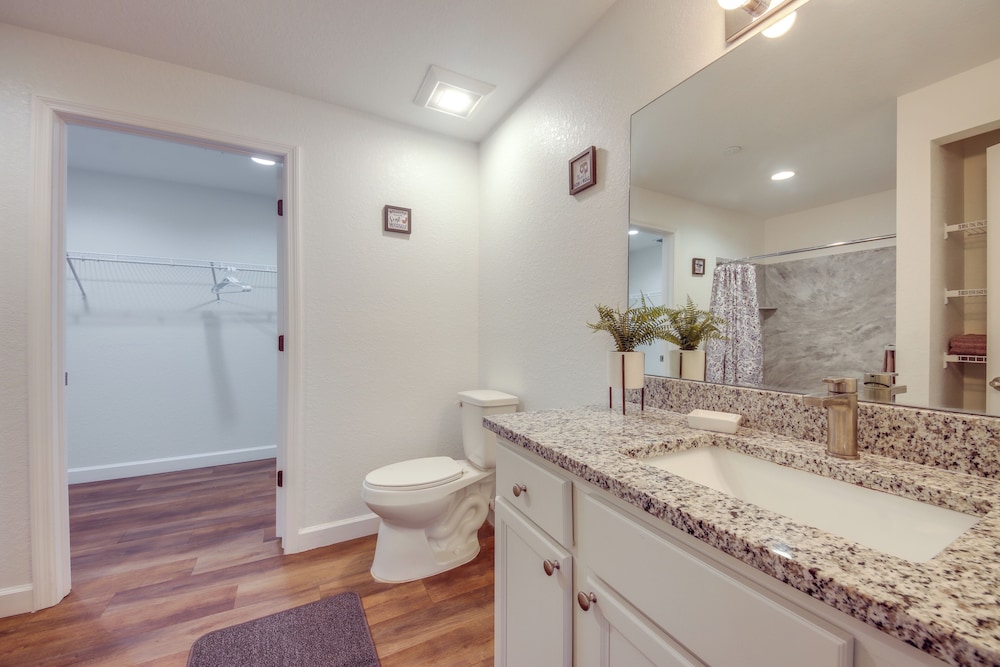 Pet-friendly Labelle Apt, Close to River!
