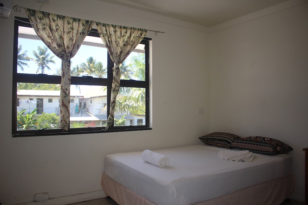 Bluewater Lodge - Hostel