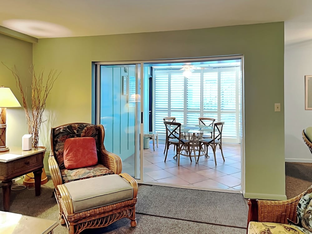 Jacksonville Beach Costa Verde 2319-102 by Distinctive Beach Rentals