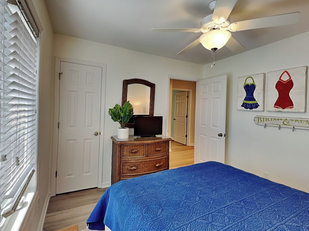 The Pack House by Topsail Realty