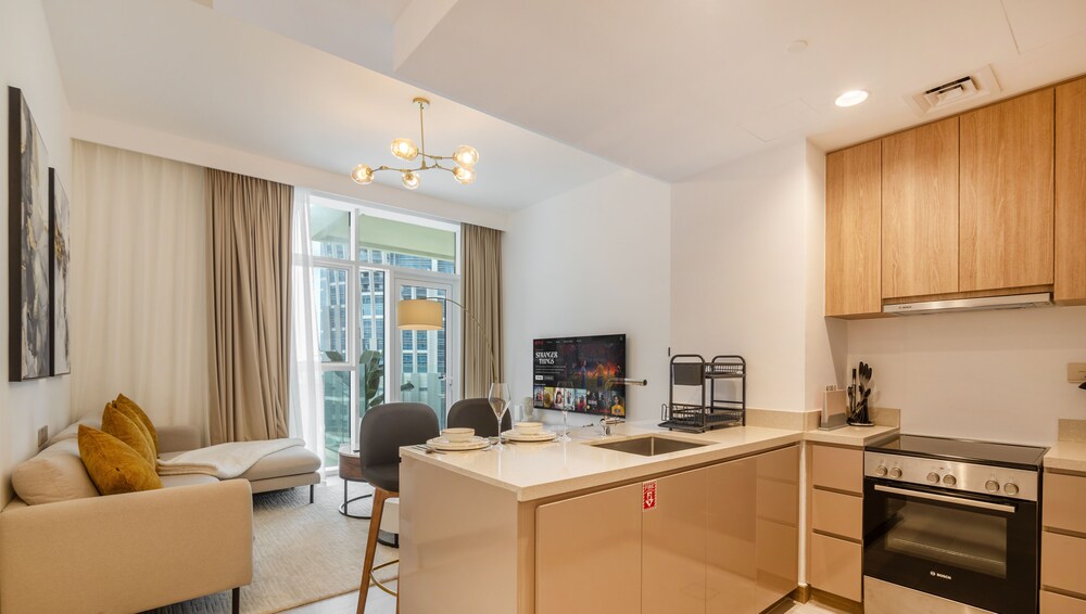 1BR Apt Urban Oasis near Dubai Mall
