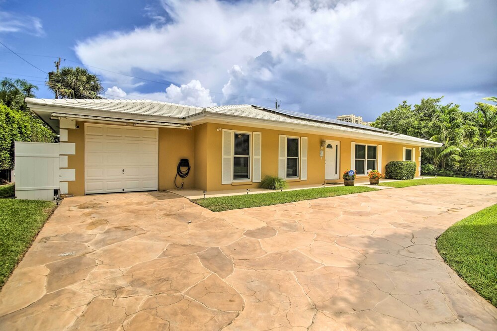 Riviera Beach Vacation Home w/ Pool: Walk to Beach view 2