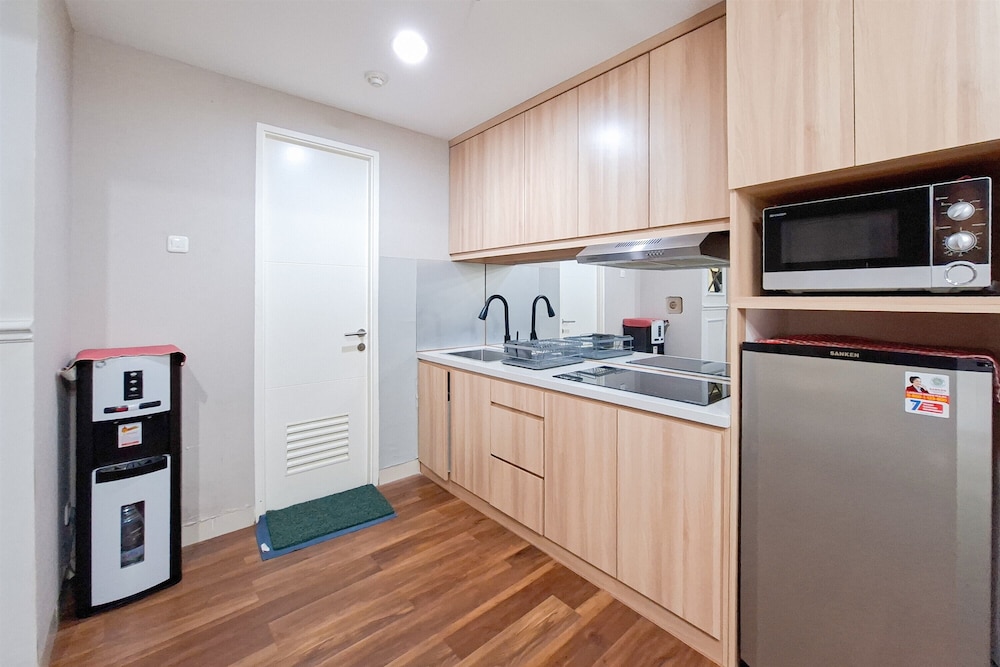 Modern Neutral 2Br At The Ayoma Apartment