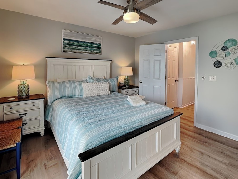 Winds by Carolina Retreats
