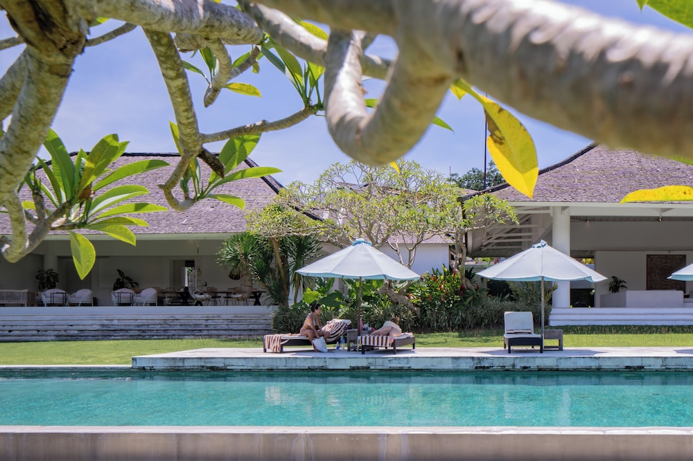 Outsite Bali