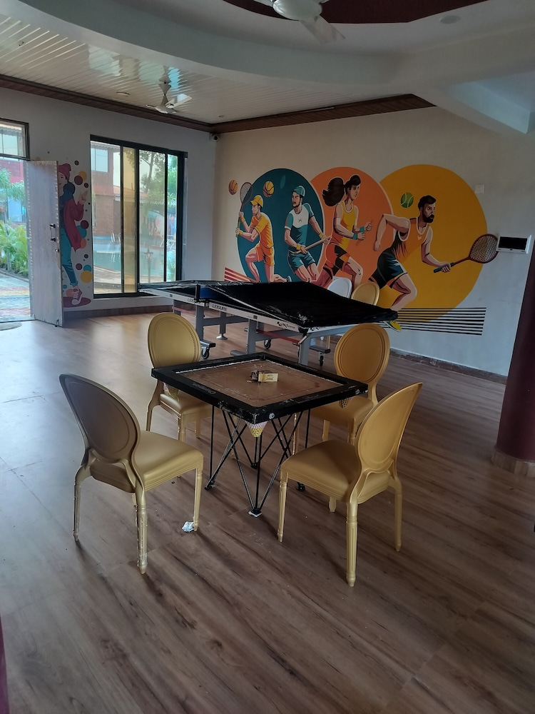 Sandalwoods Resorts