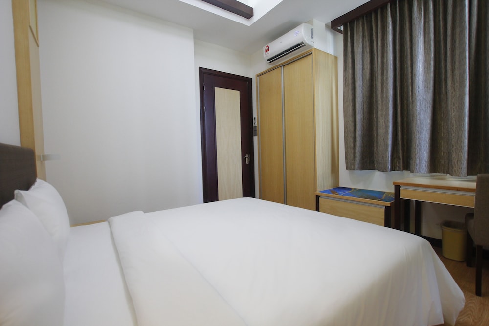 Imperial Suites Miri photo 6