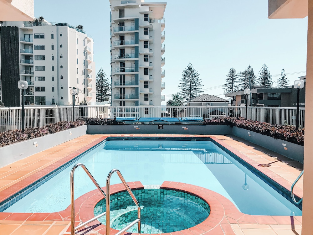 Coolangatta Vacations - Rainbow Bay Resort - Property Image 20
