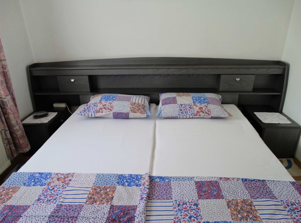 Cozy Retreats in Crikvenica Quiet Neighborhood