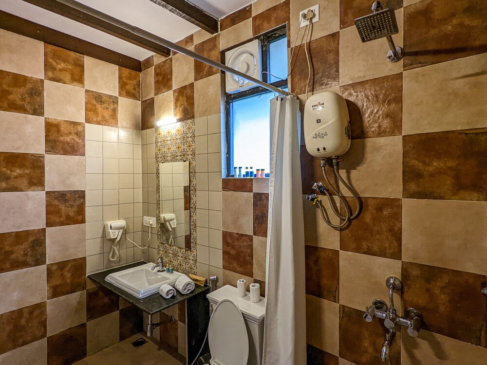 Photo 16