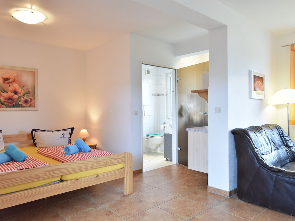 Tasteful Apartment in Rerik Germany With Garden