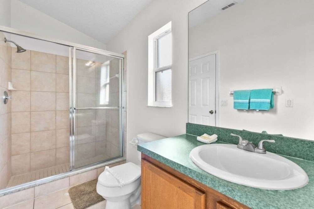 Cozy 4br Pool Home W/ Game Room Near Disney 4 Bedroom Villa