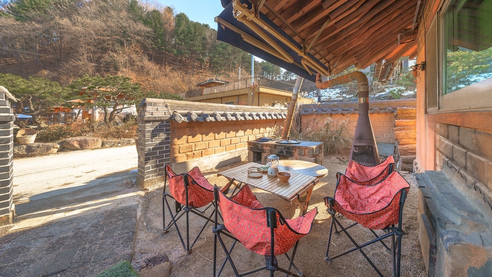Yangpyeong Agni Choshi Mae Hanok Stay