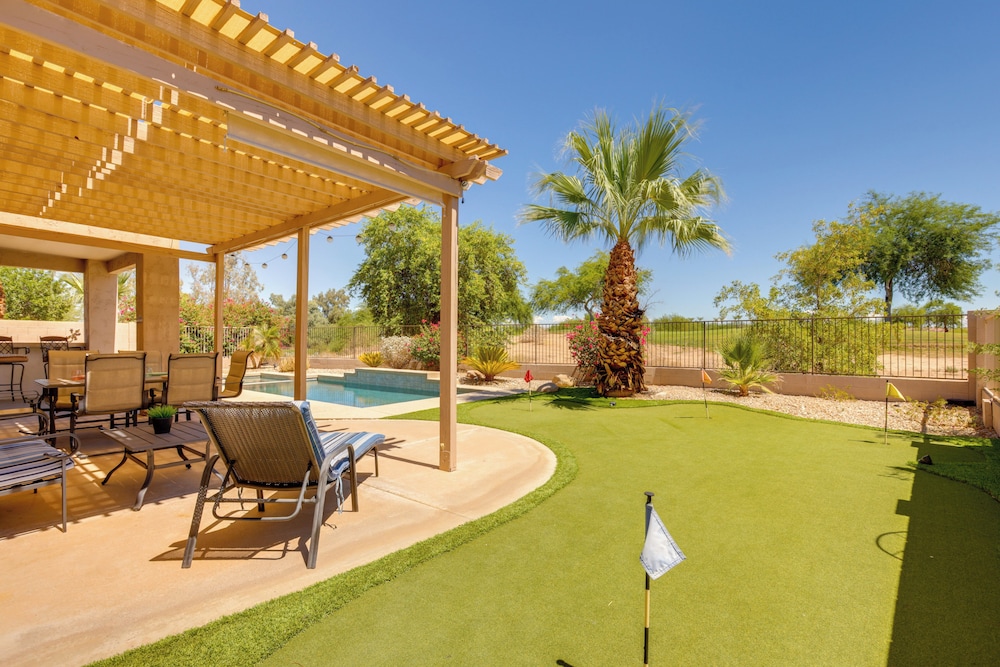 Private Yard & Fairway View: Phoenix Golf Retreat!