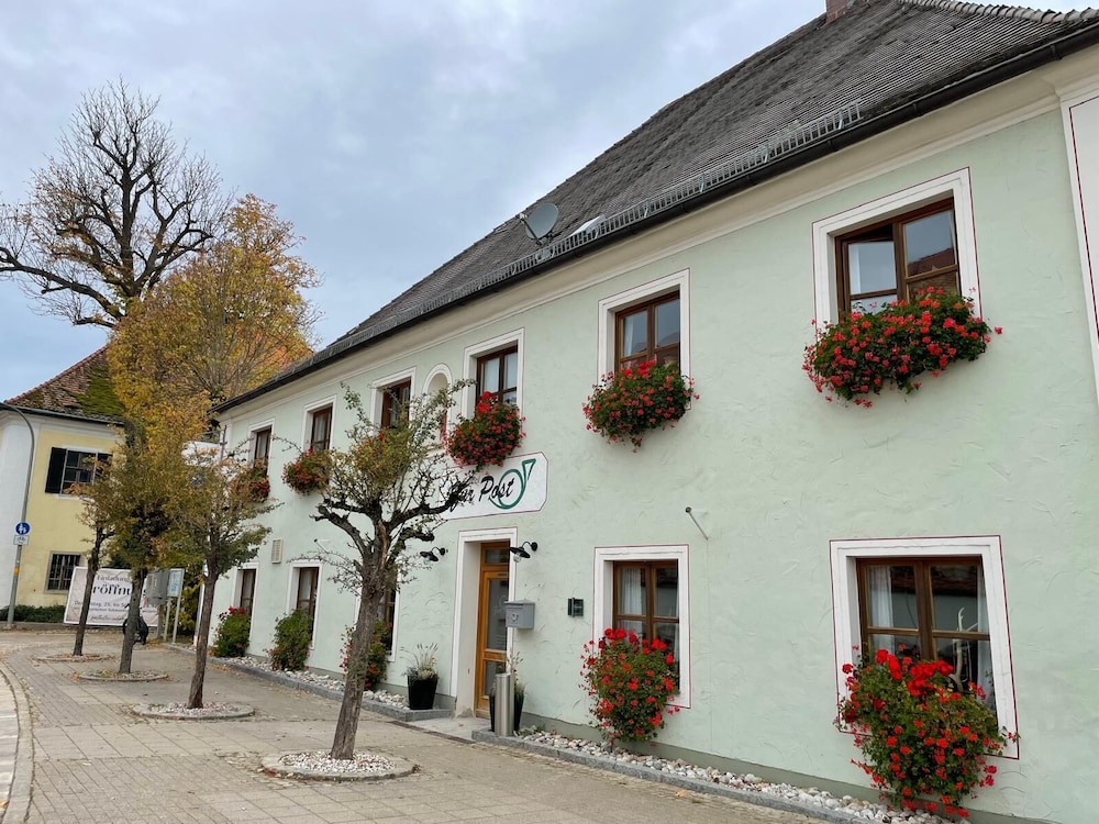 Zum Posthalter