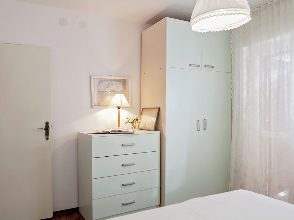 Delightfully Decorated Apartment with Sea View near Beach view 3