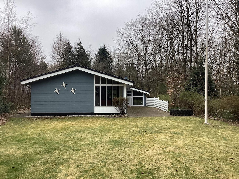 6 Person Holiday Home in Ansager