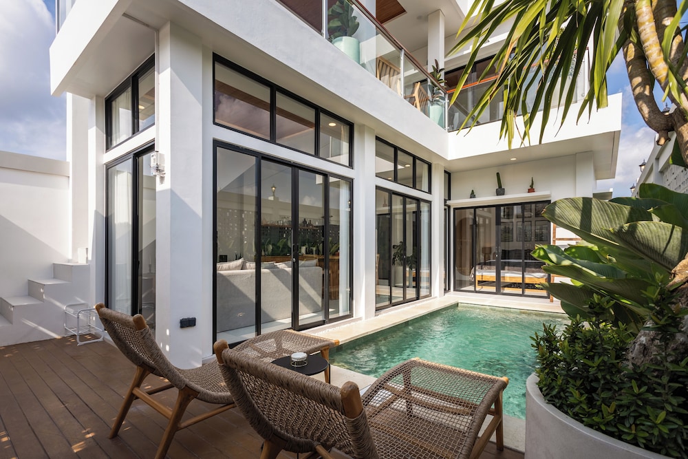 Laid Back Villa