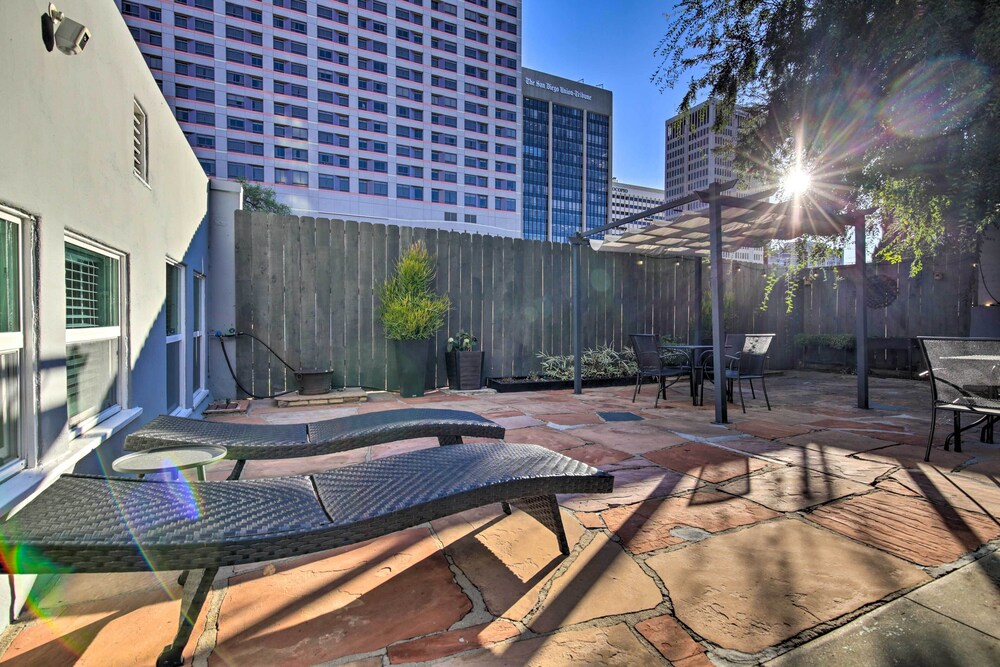 San Diego Apartment ~ 1 Mi to Gaslamp Quarter