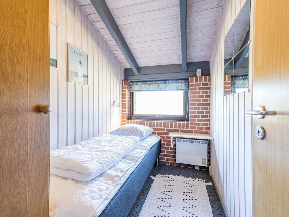 5 Person Holiday Home in Blavand view 4