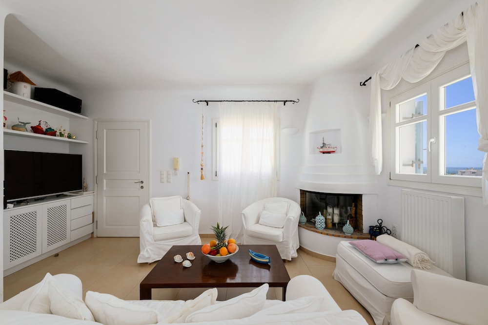 Naxos Kastraki Homey Villa With Sea View