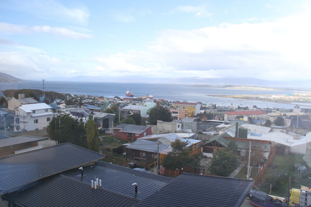 Ushuaia Flat II