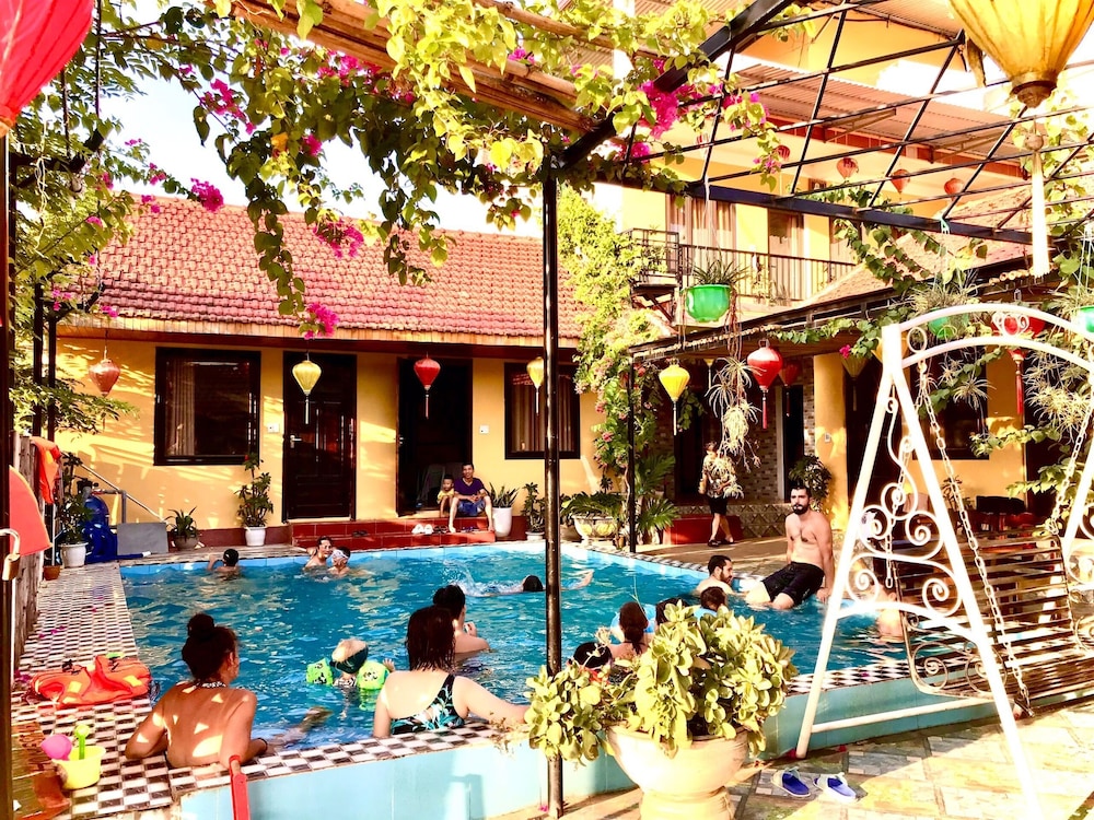 Phong Nha Ecolodge view 2