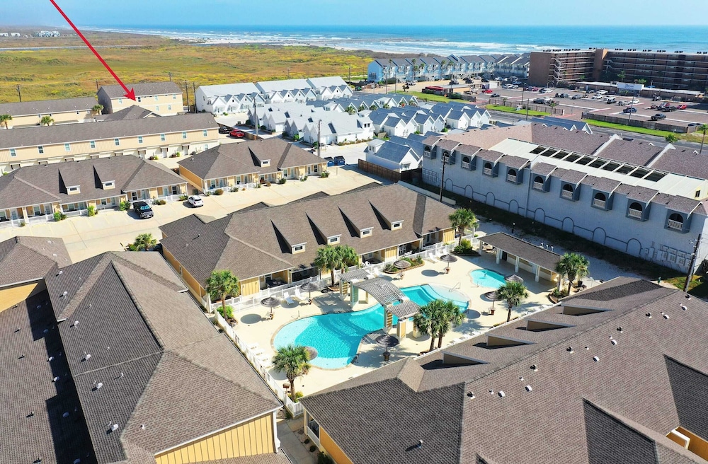 The Beautiful Place by Avantstay Mins to Beach + Family-friendly Pool