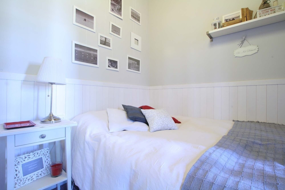 The Wood House Barcelona photo 4