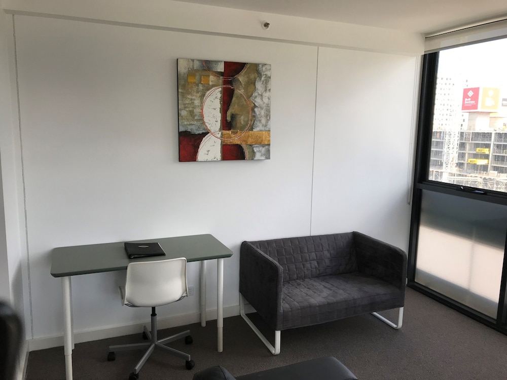 RNR Serviced Apartments Adelaide – Grote St