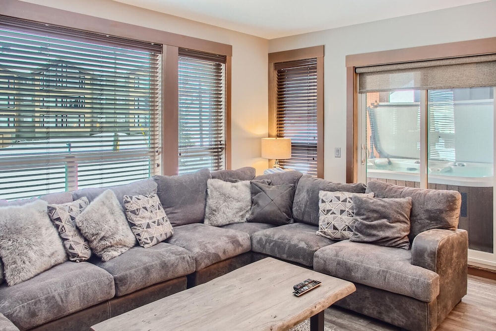 Stonegate Resort by Okanagan Premier