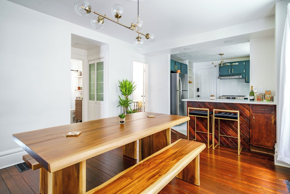 Jungle House Boutique Suites – Short North & Convention Center