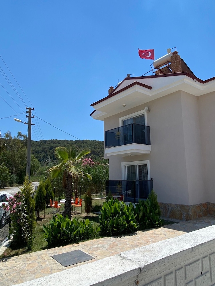 Photo 25