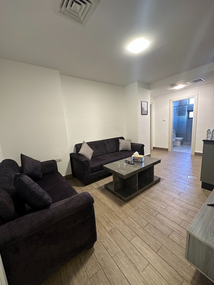 Charming Amman Apartment With Electric Heating